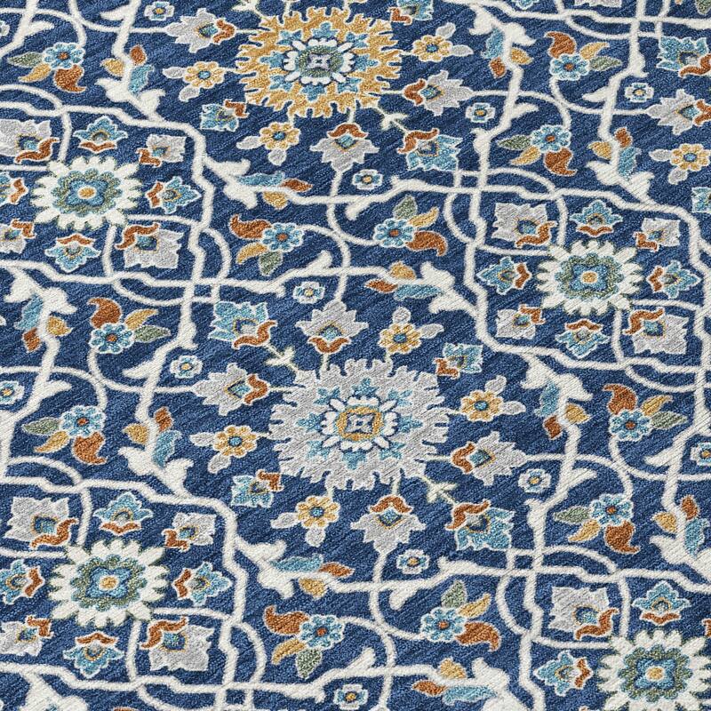 Machine Washable Indoor/Outdoor Traditional Masters Chantille Rug