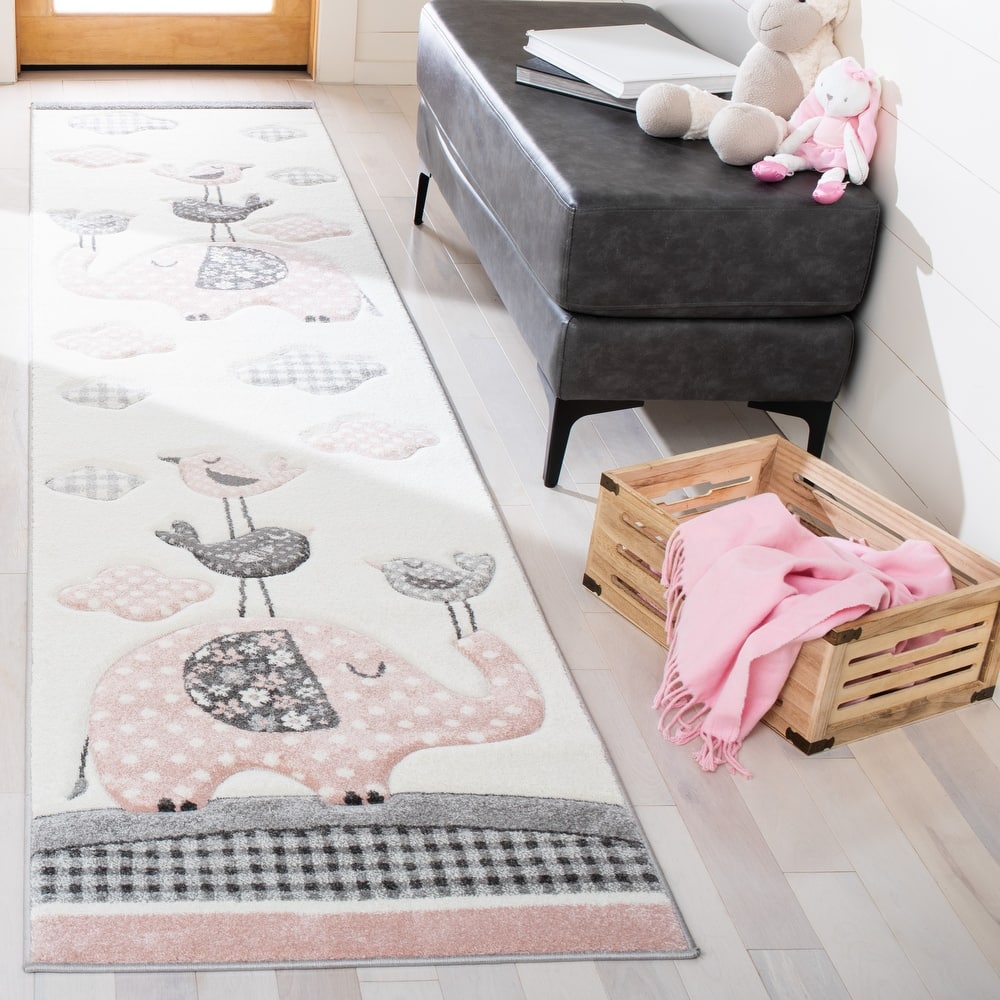 SAFAVIEH Carousel Kids Merja Elephant Rug