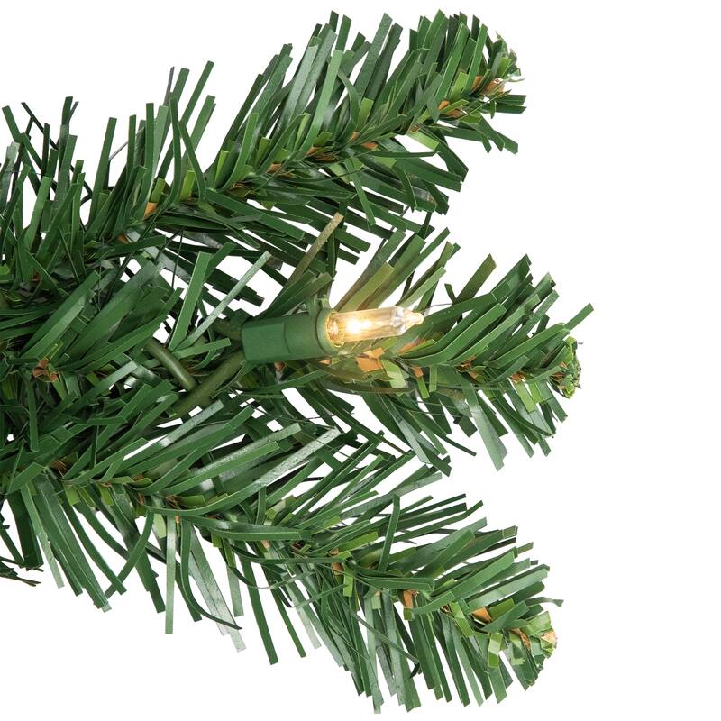 Buffalo Fir Artificial Christmas Wreath - 30-Inch, Clear Lights