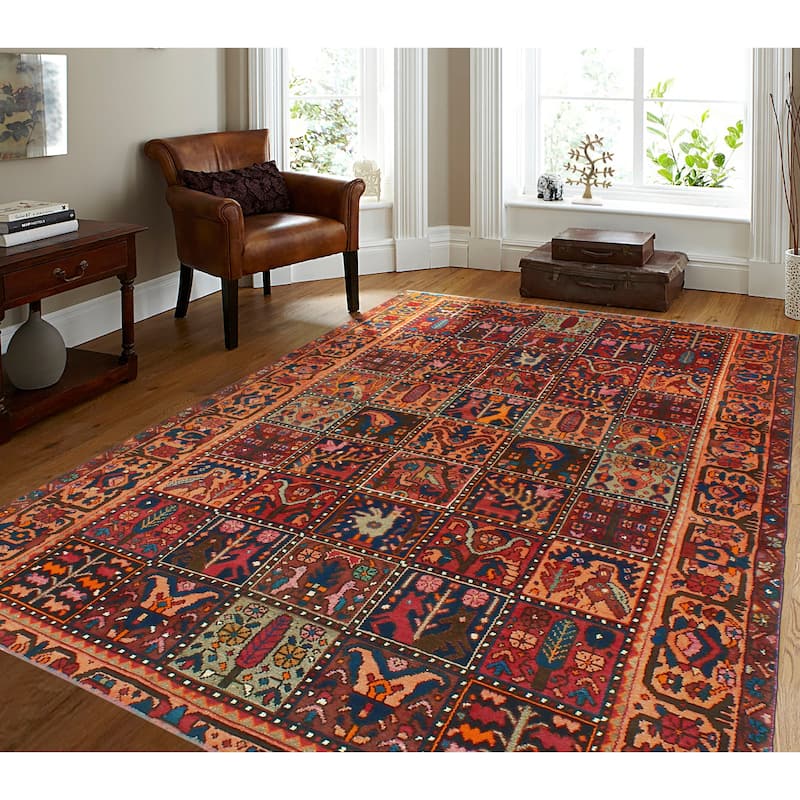 Fine Vintage Bakhtiari Annika Orange/Burgundy Rug - 5'4" x 8'11"