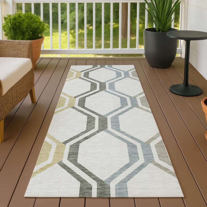 Machine Washable Indoor/ Outdoor Contemporary Dimensions Chantille Rug - Ivory - 2'3" x 7'6"
