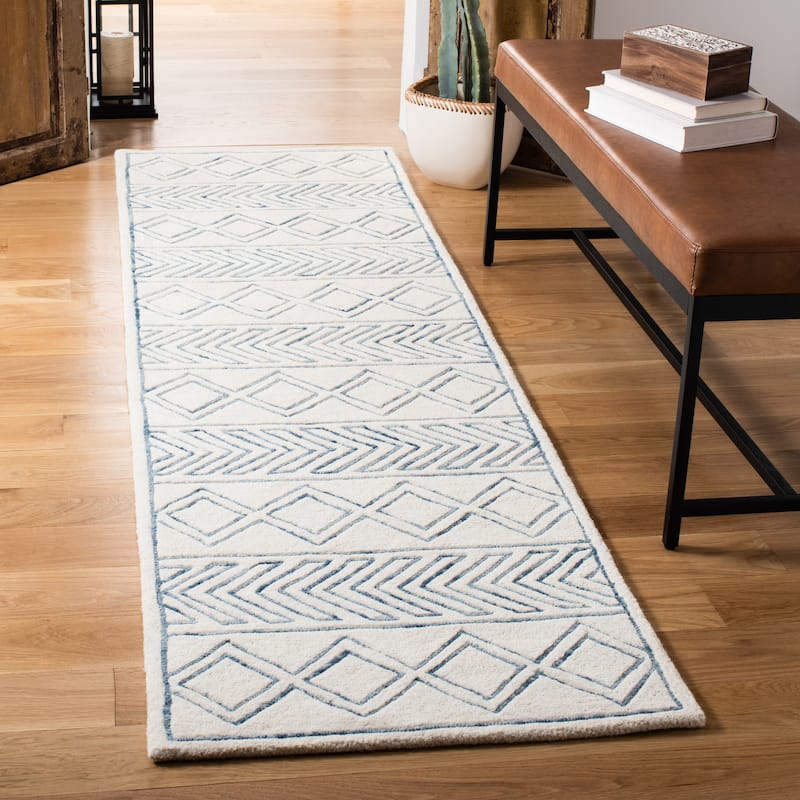 SAFAVIEH Handmade Glamour Haruka Contemporary Wool Rug - 2'3" x 8' Runner - Ivory/Blue