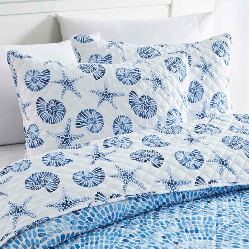 Avanti Linens Veracruz King Quilt Set
