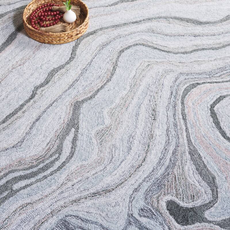 SAFAVIEH Handmade Renewal Taya Modern & Contemporary Rug