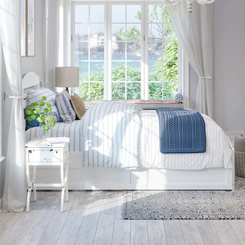 Warren Twin Platform Bed with Matching Footboard & Twin Trundle in White