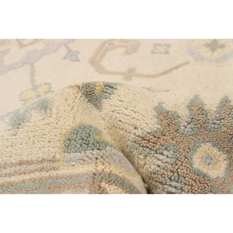 ECARPETGALLERY Hand-knotted Royal Oushak Cream Wool Rug - 8'1 x 7'8