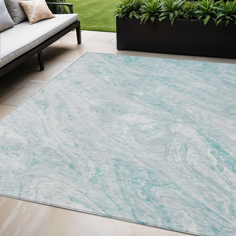 HomeRoots Abstract Transitional Rectangle Outdoor Rug - 5' X 8'