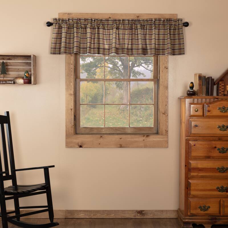 Wyatt Plaid Valance