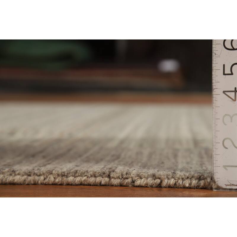 Hand Knotted Oriental 100% Wool Carpet Tribal Tribal Beige & Ivories Gabbeh Area Rug - 9' 9'' X 6' 7''