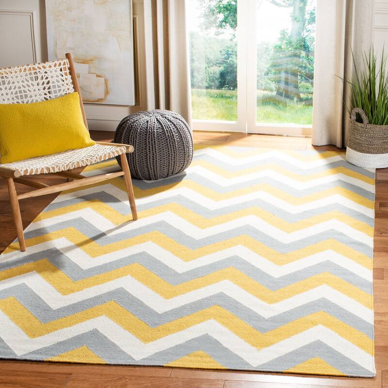 SAFAVIEH Handmade Flatweave Dhurries Alliette Modern Wool Rug - 6' x 9' - Gold/Grey