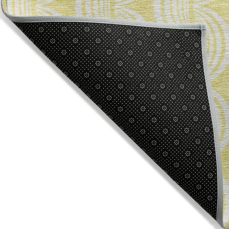 HomeRoots Ogee Transitional Rectangle Outdoor Rug