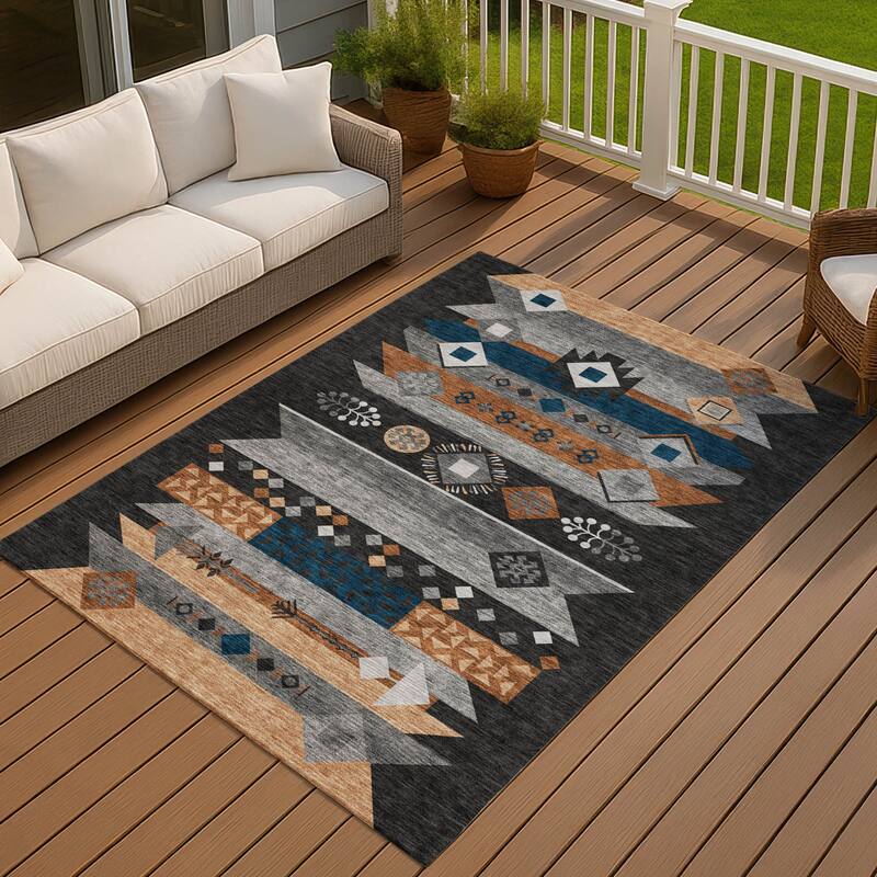 Machine Washable Indoor/ Outdoor Global Tuca Chantille Rug