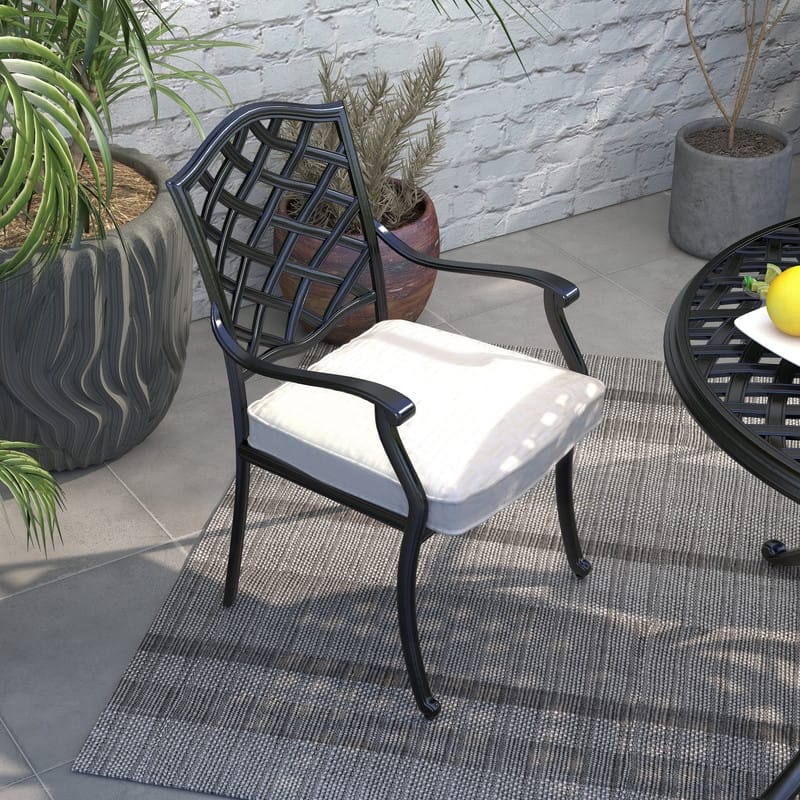 Torino Aluminum 5 Piece Round Dining Set with 4 Arm Chairs - N/A