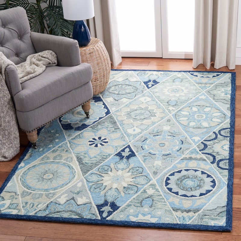 SAFAVIEH Handmade Suzani Cicely Floral Trellis Wool Rug - 8' x 10' - Blue/Ivory