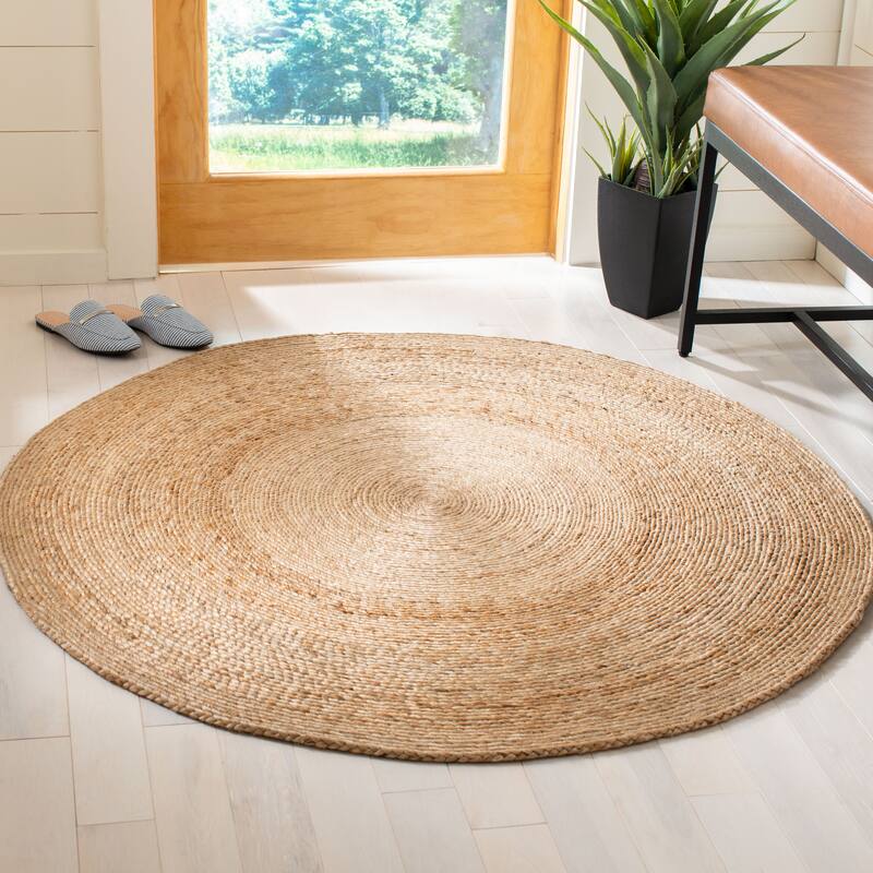 SAFAVIEH Handmade Natural Fiber Blathnaid Casual Jute Rug - 12' Round - Natural
