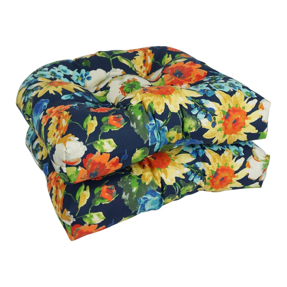 19-inch Rounded Back Indoor/Outdoor Chair Cushions (Set of 2)