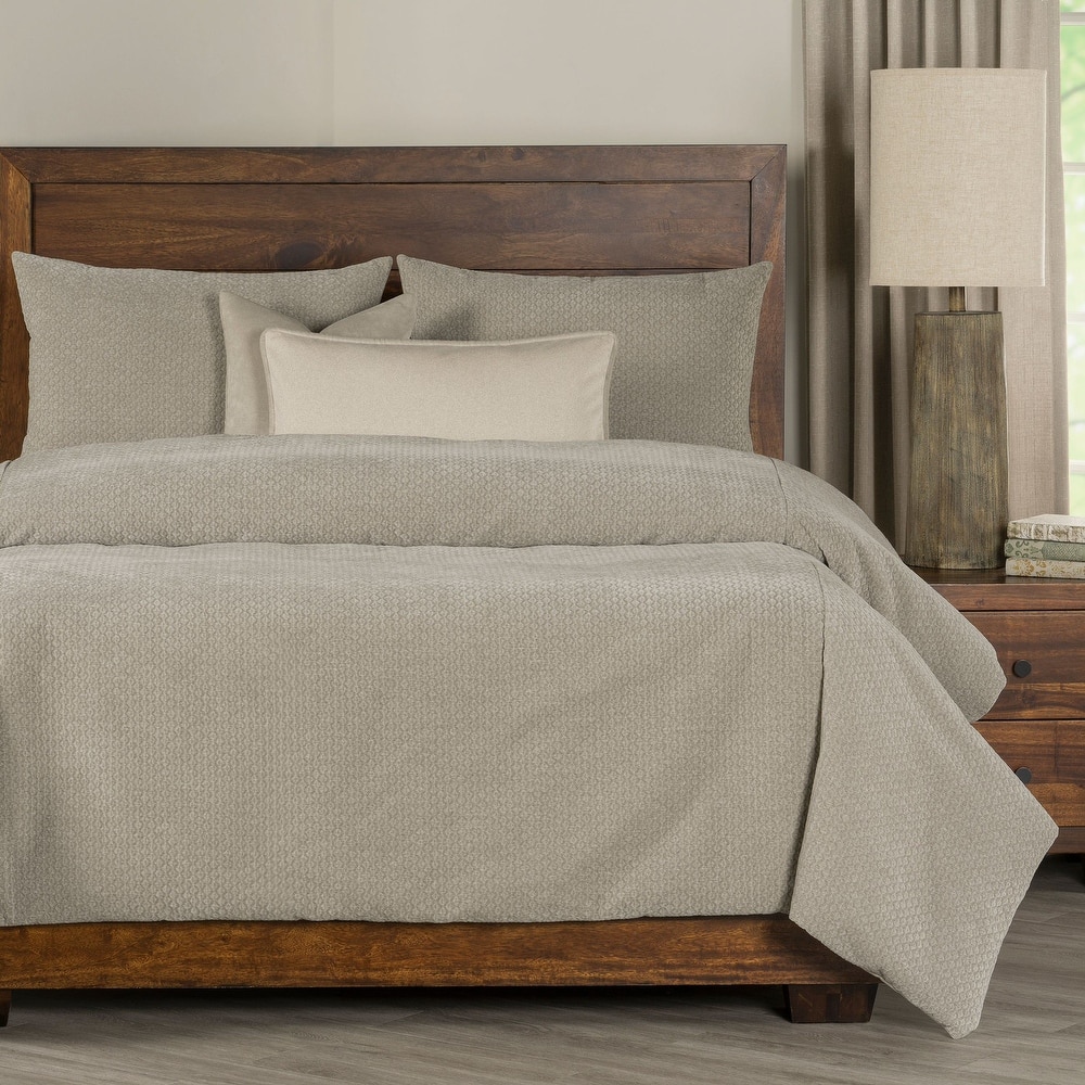 Dragon Matelassé Duvet Cover and Insert Set