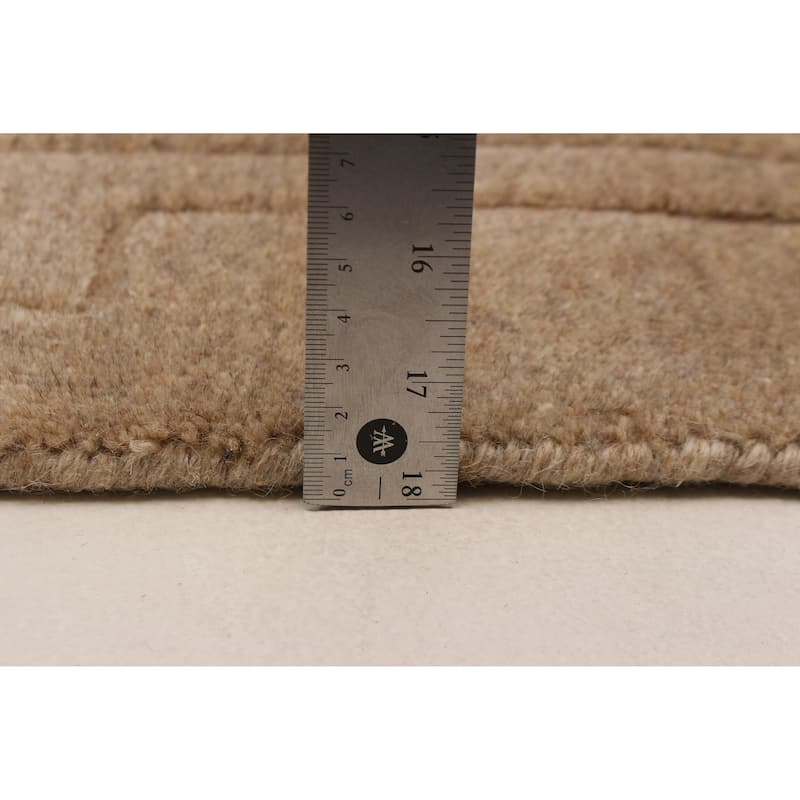 Kashkuli Gabbeh Tan Rug 6'6" x 9'3" - 6'6 x 9'3