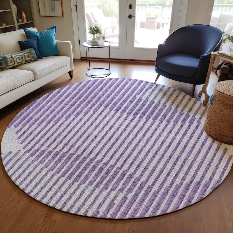 Machine Washable Indoor/ Outdoor Abstract Stripe Chantille Rug