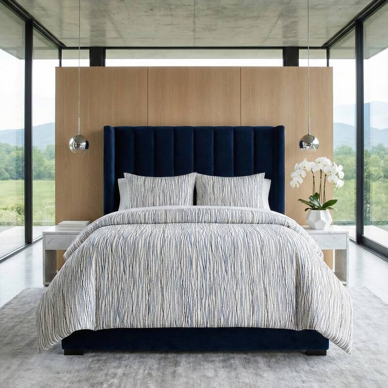 Magnolia Home Fashions Meander Harbor Duvet cover & shams Set