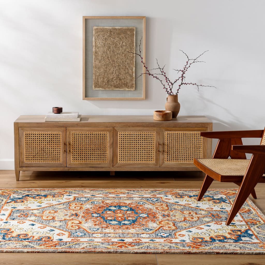 Dashawn Traditional Area Rug