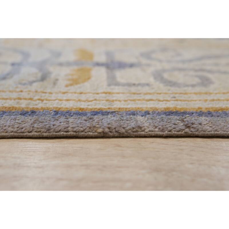 Beige Handwoven Wool Spanish Style Rug, 9' x 12', soft elegant area rug - L