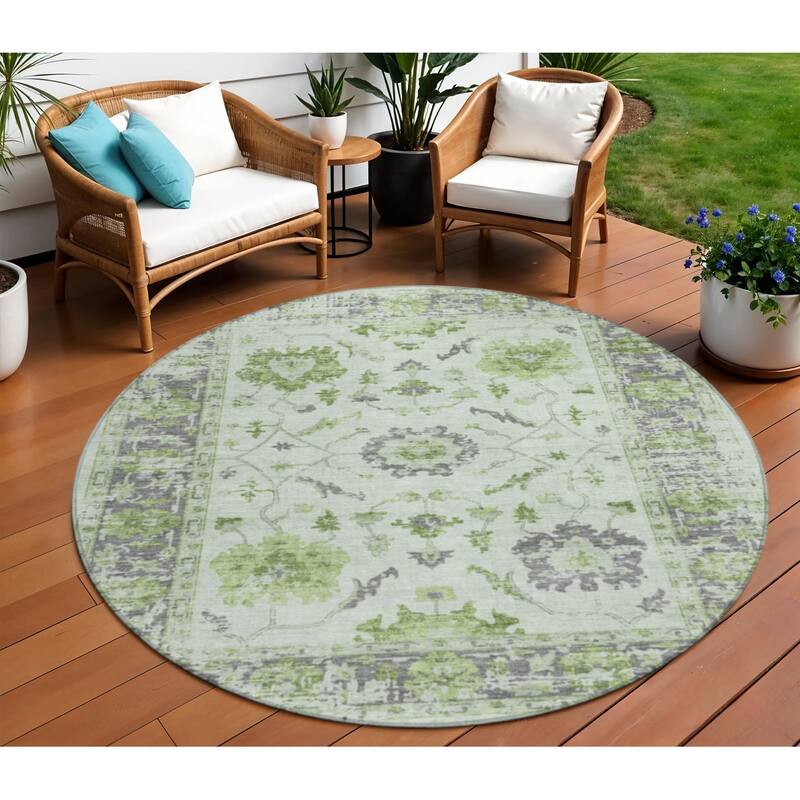HomeRoots Floral Traditional Rectangle Outdoor Rug - 8' Round