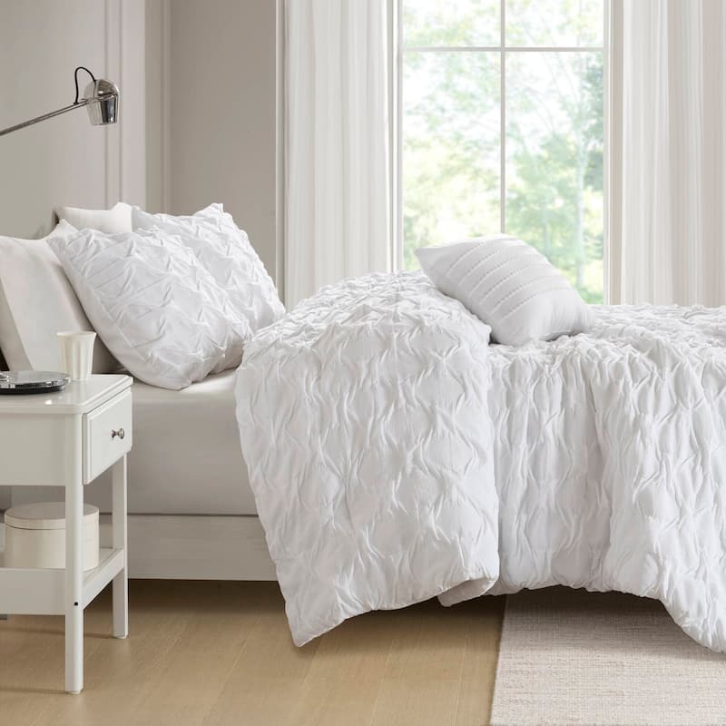 Chelsea Square Bailey Diamond Pucker Woven Comforter Set
