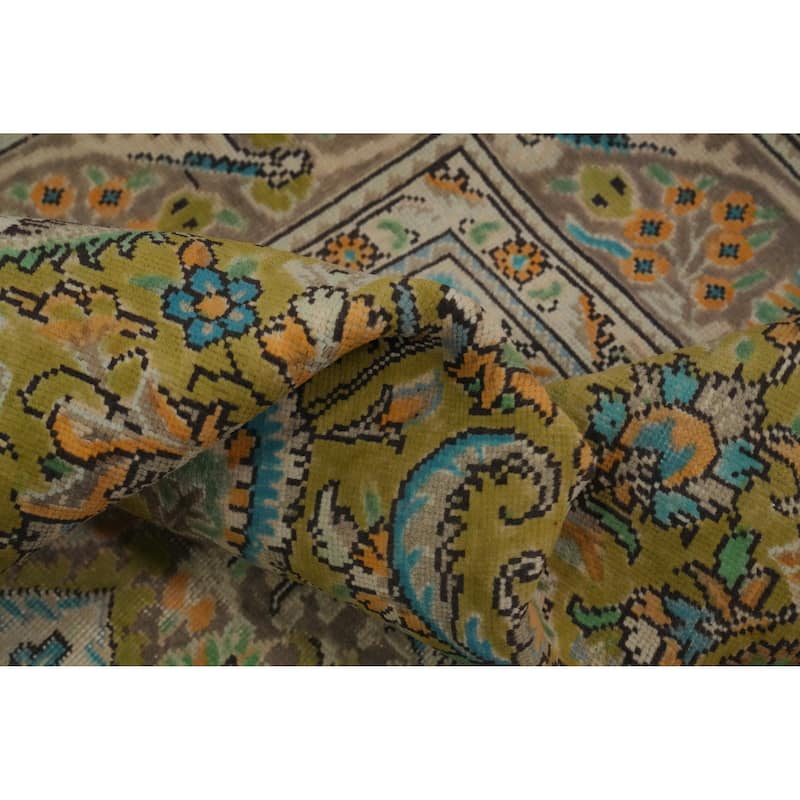 Hand Knotted Oriental 100% Wool Carpet Traditional Floral Green Tabriz Area Rug - 9' 0'' X 6' 3''
