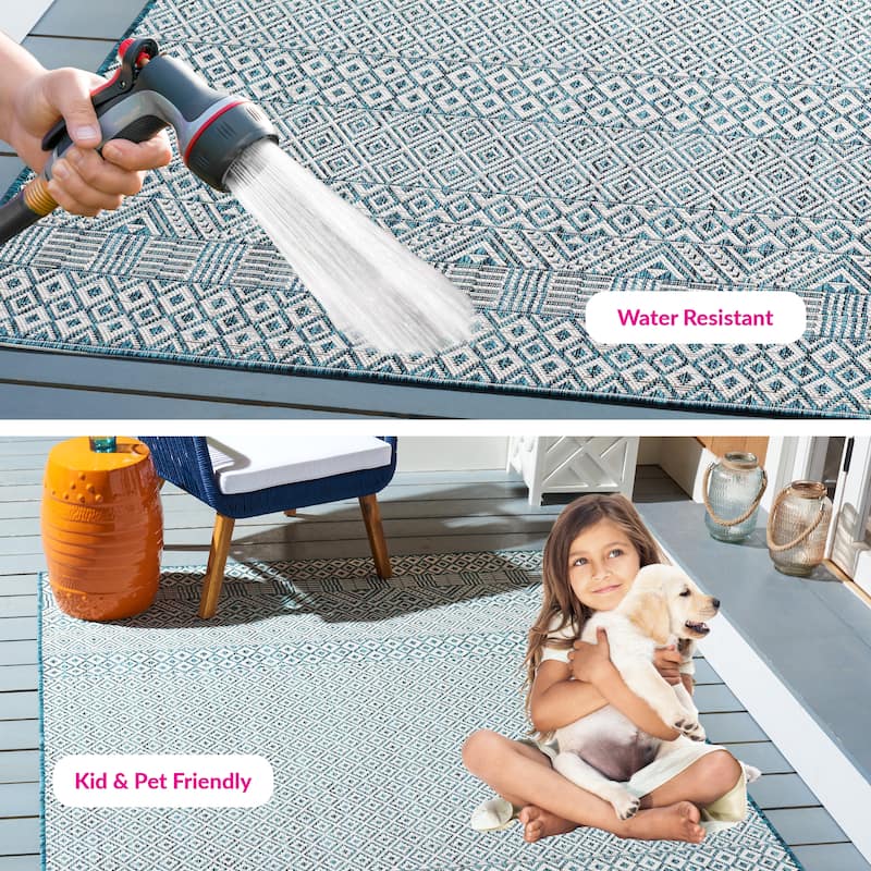 SAFAVIEH Courtyard Leonara Indoor/Outdoor Waterproof Patio Backyard Rug