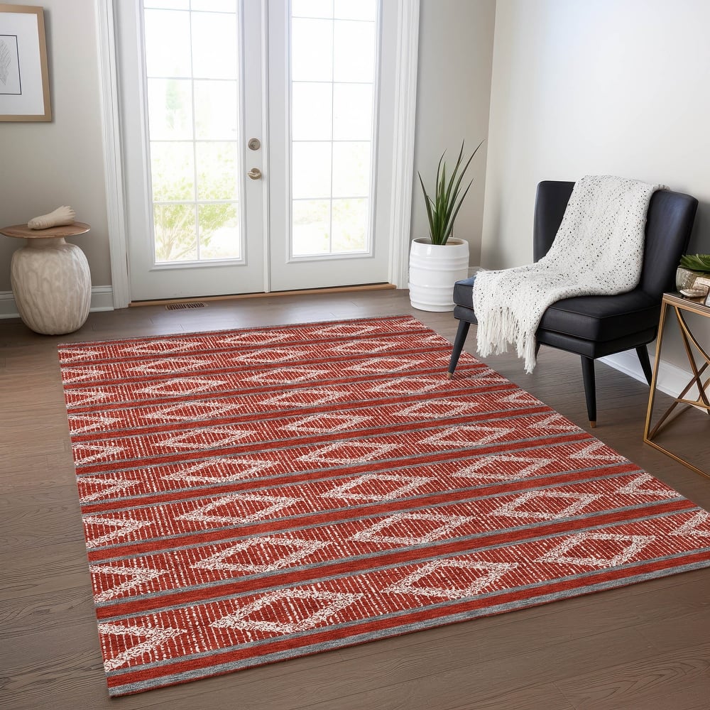 Machine Washable Indoor/ Outdoor Diamond Stripe Chantille Rug