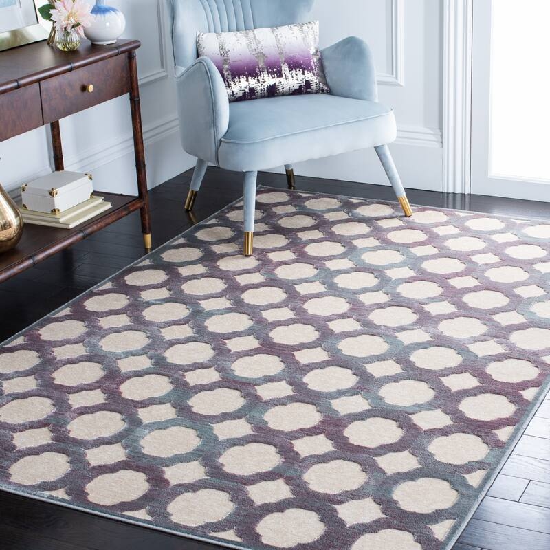 SAFAVIEH Paradise Hannelise Geometric Viscose Rug