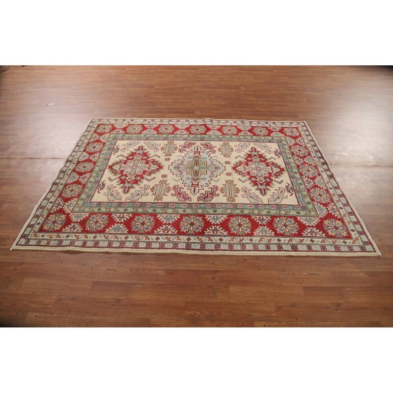 Kazak Area Rug Hand-Knotted Traditional Wool Carpet - 4'11" x 6'6"