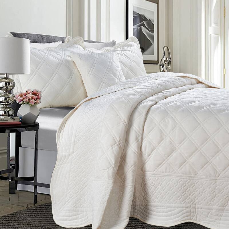 Serenta Supersoft Microplush Quilted 4 Pieces Bedspread Coverlet Set