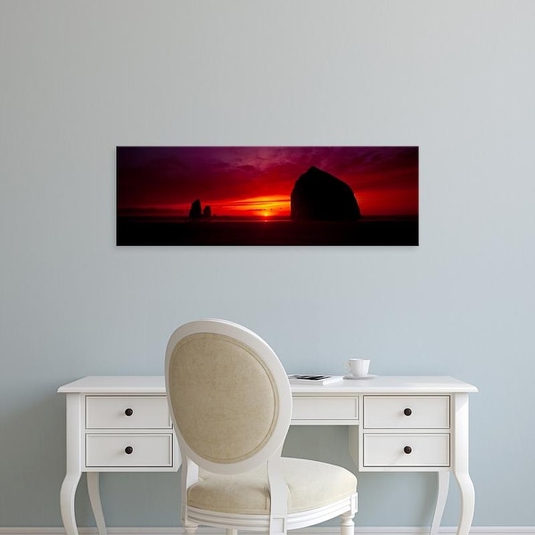 Easy Art Prints Panoramic Image 'Silhouette of rocks, Haystack Rock, Cannon Beach, Clatsop County, Oregon' Canvas Art
