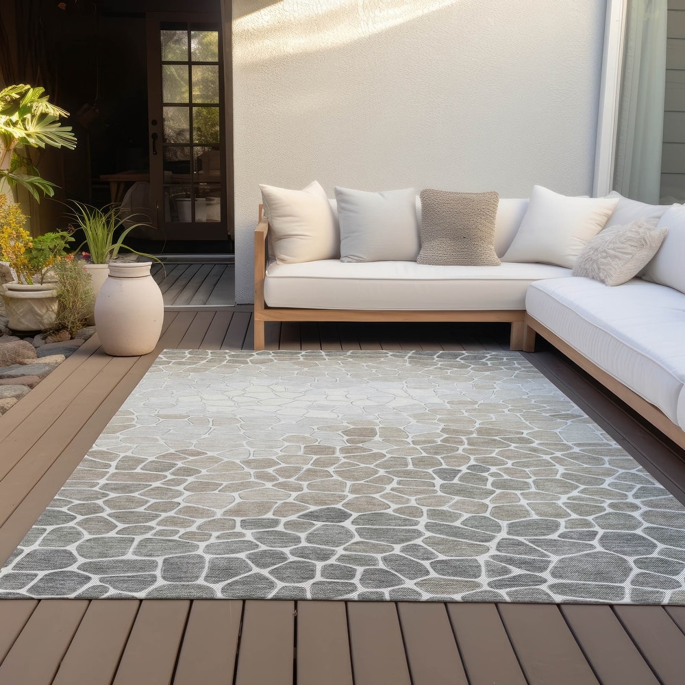 Machine Washable Indoor/Outdoor Contemporary Ombre Chantille Rug