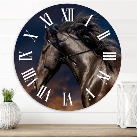 Designart 'Portrait Of Thoroughbred Nonius Stallion Horse III' Farmhouse wall clock