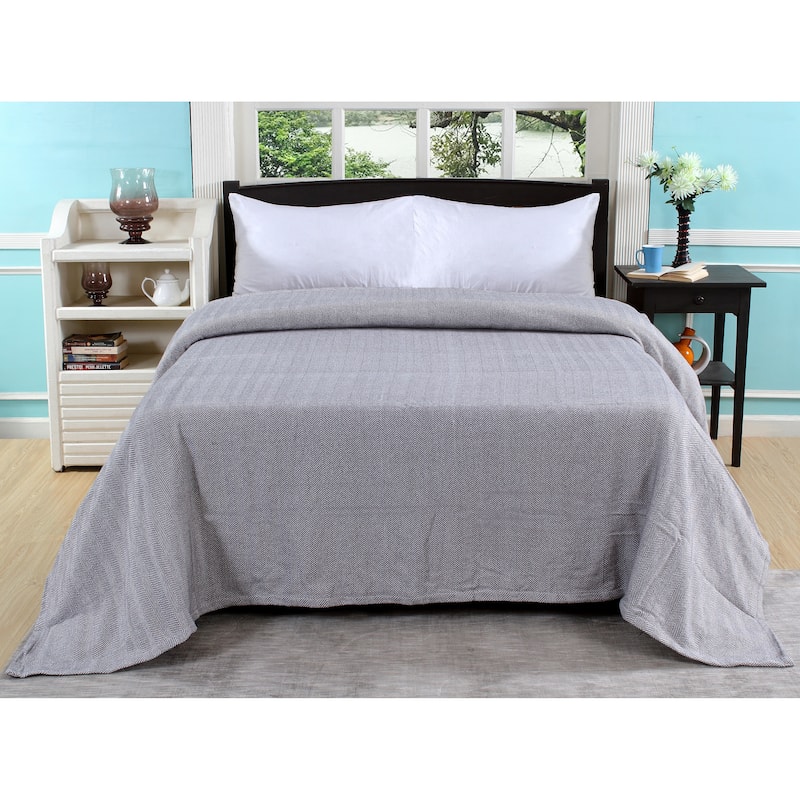 Soft and Cozy Herringbone Stripe Weave Cotton Blanket - grey/white - King