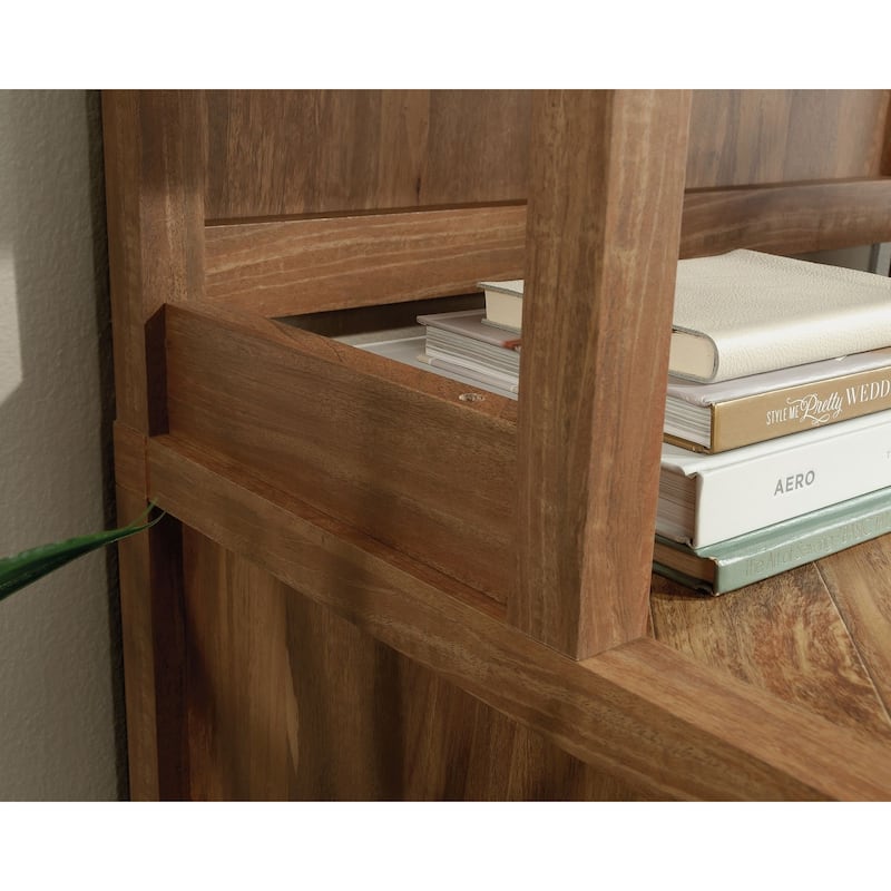 Cannery Bridge Utility Hutch Sm