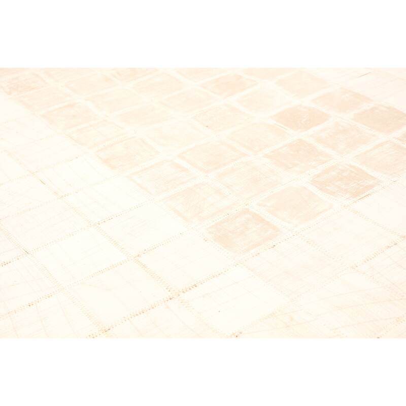 ECARPETGALLERY Handmade Cowhide Patchwork Ivory Leather Rug - 5'0 x 8'0