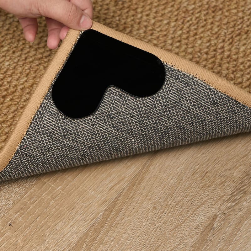 Non Slip Rug Tape / Adhesive Heart-shape - Black - 3.74" x 2.95"