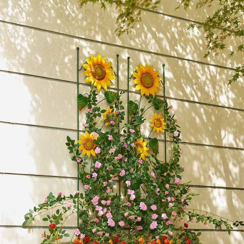 4 Pack Outdoor Metal Panel Garden Trellises for Climbing Plants with Stakes By Glitzhome