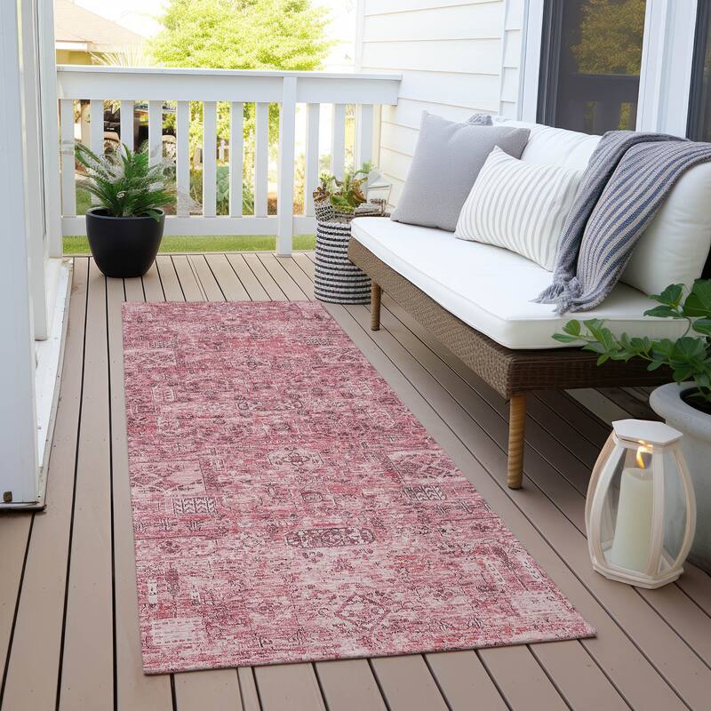 Machine Washable Indoor/ Outdoor Chantille Vintage Traditional Rug