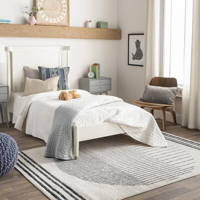 Livabliss Floransa Minimalist Ombre Area Rug - Black/Ivory - 7' 10" x 10'