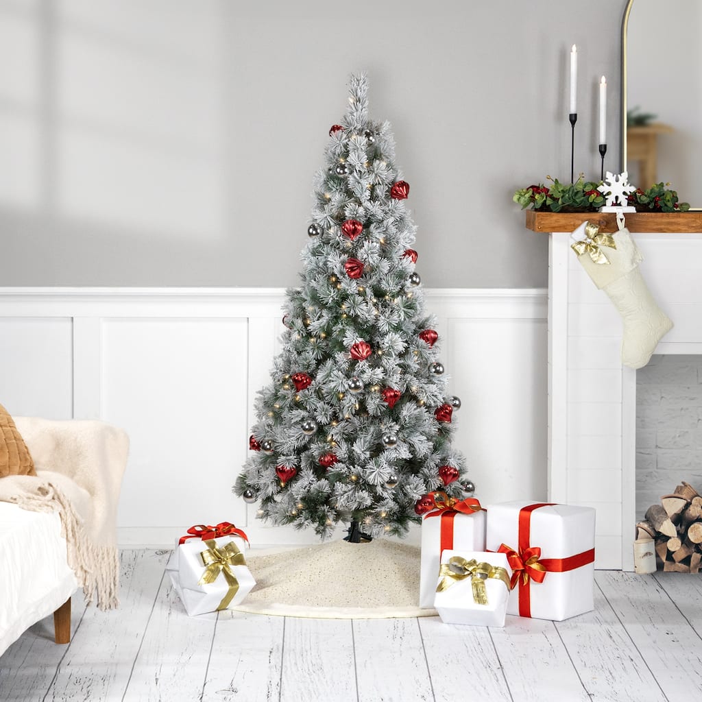 Pre-Lit Snowy Bristle Pine Artificial Christmas Tree - 4.5' - Clear Lights