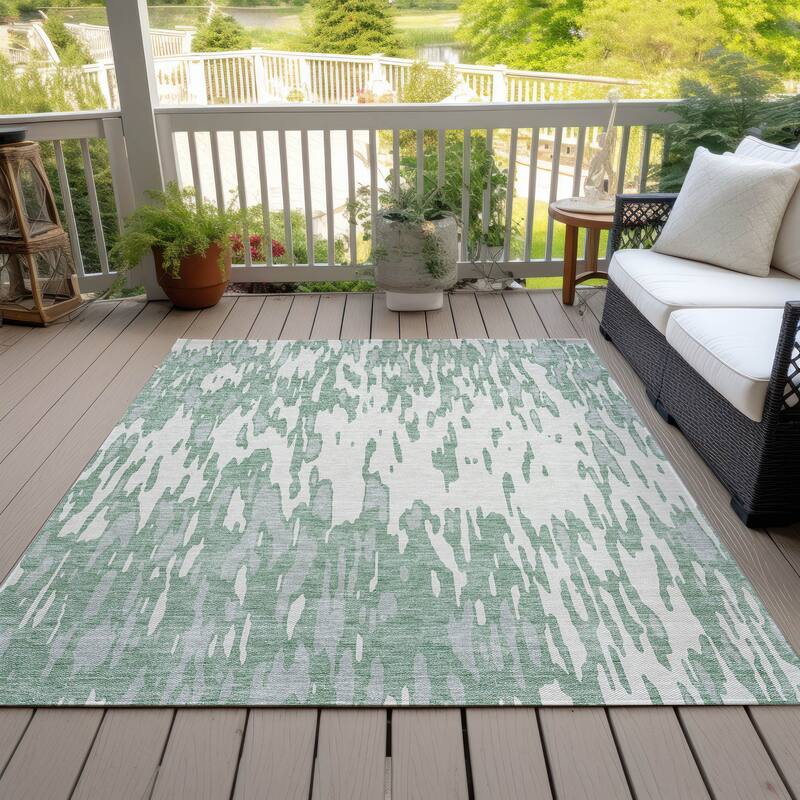 Machine Washable Indoor/ Outdoor Abstract Chantille Rug - Sage - 8' x 10'