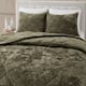 Wonderful Diamond Velvet 3 Piece Quilt Set