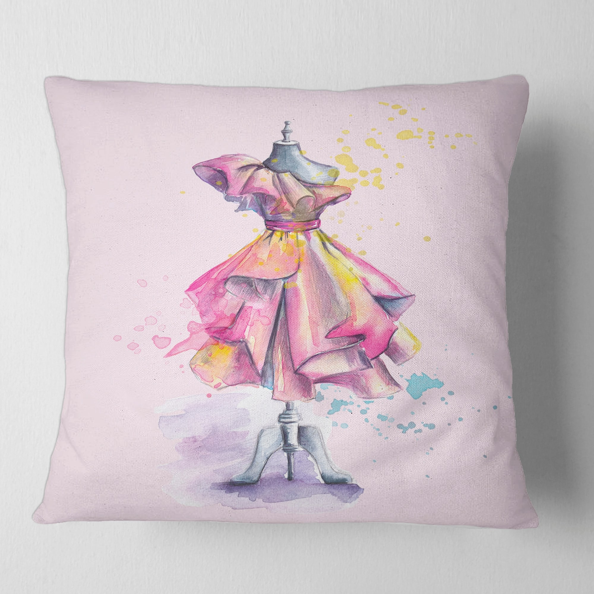 Designart 'Beautiful Dress With Folds On Fashion Mannequin' French Country  Printed Throw Pillow - Bed Bath & Beyond - 33970283