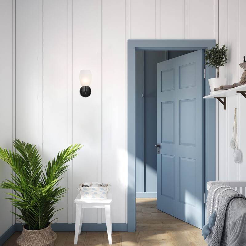Lydia Matte Black Dimmable 1-Light Wall Sconce - Matte Black