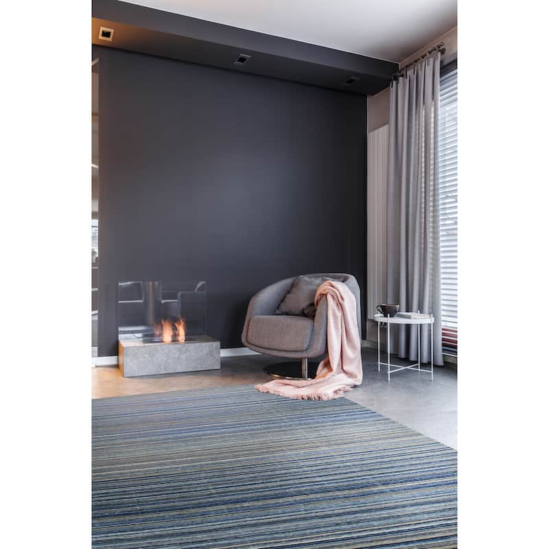 Blue Handmade Polyester Indoor/Outdoor Stripes Rug by EORC | Durable and Stylish Area Rug for Enhancing Your Patio, Livi - 5' x 8' - BLUE